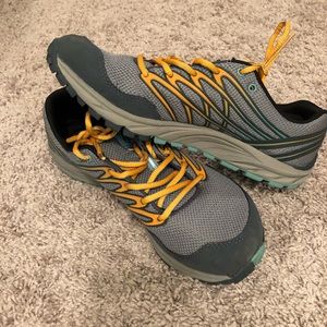 Merrill Women’s Sneakers